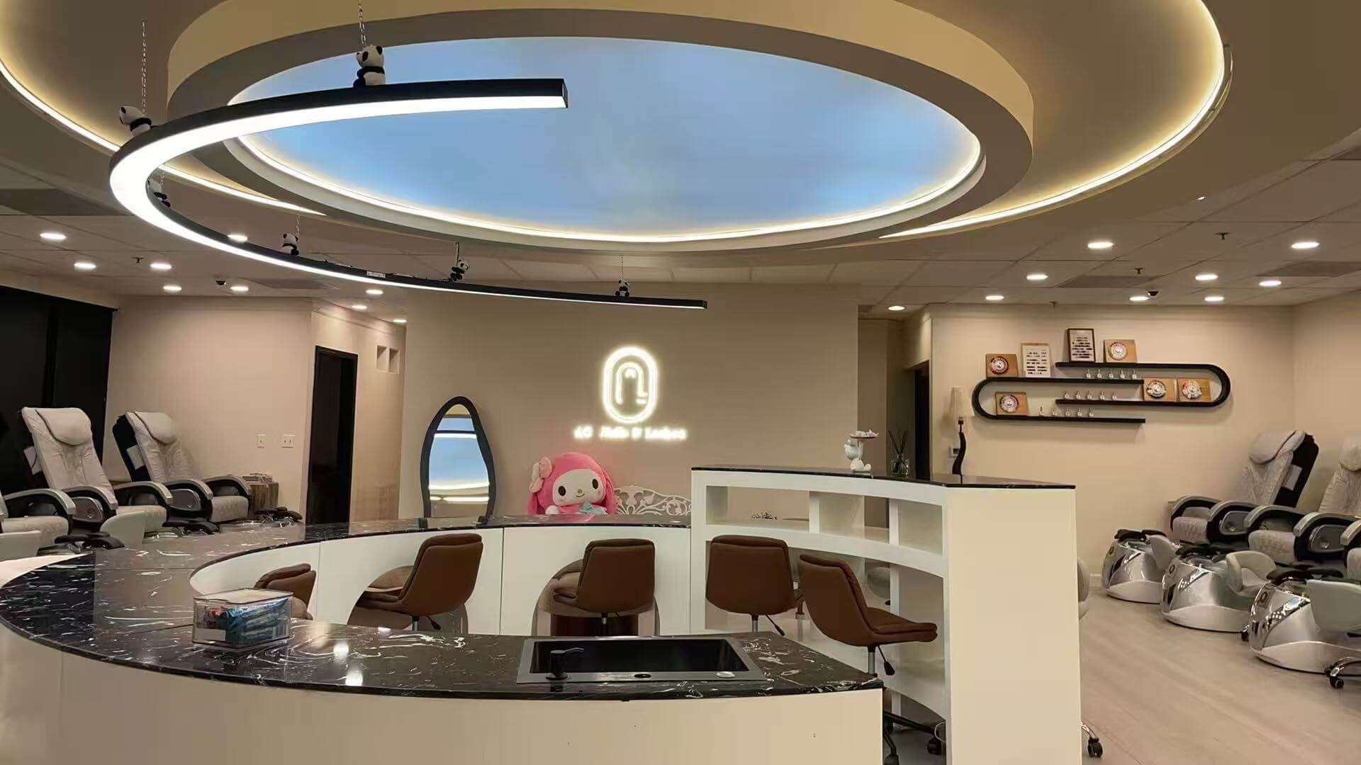 Salon Interior